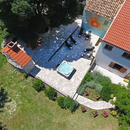 Holiday Home Ana'S Paradise Mlini Exterior photo